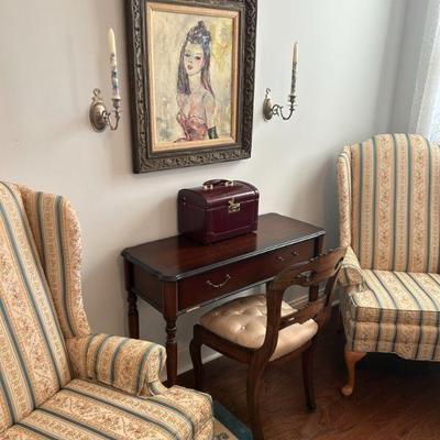 Pair of Wingback chairs in great vintage condition. Made in NC. 