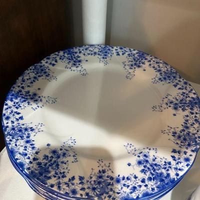 Royal Albert Bone China. Made in England. Set of 5. 