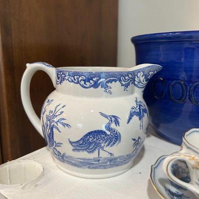 Spode "Persian Bird” pitcher. 