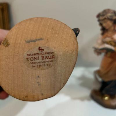TONI BAUR Holzschnitzereien