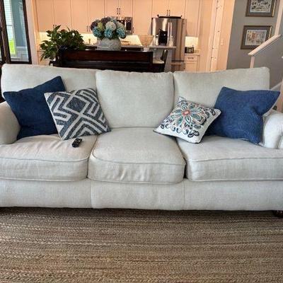 sofa 92" l x 43" 