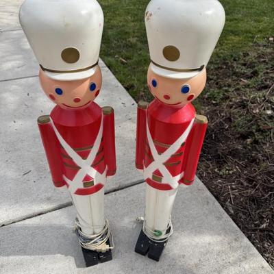 Vintage Blow Mold Union Toy Soldiers