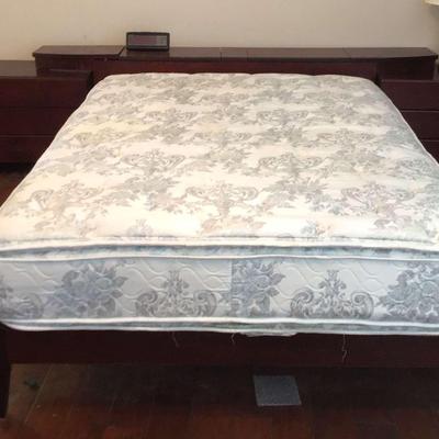 Queen Bed with 2 Night Stands
