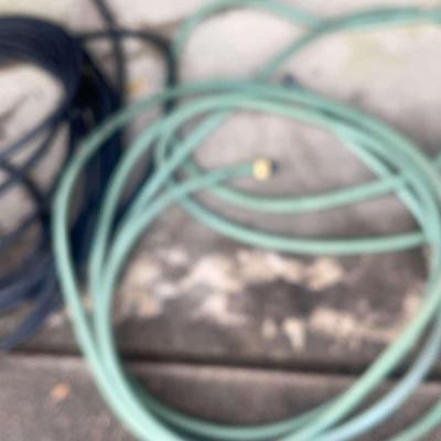 2 Hoses 