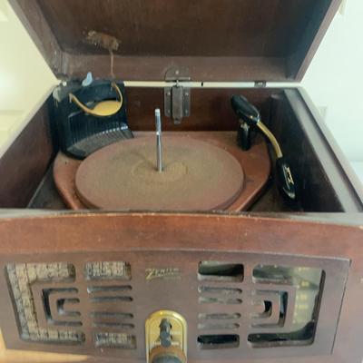 Vintage Zenith Automatic Record Changer