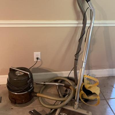 Rainbow Vacuum 