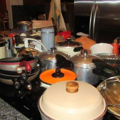 Hall pots and pans