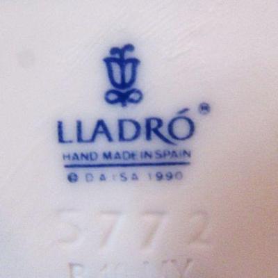Hall lladro mark