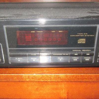 Hall disc player