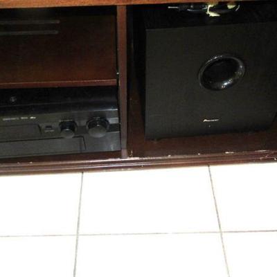 Hall speaker sony