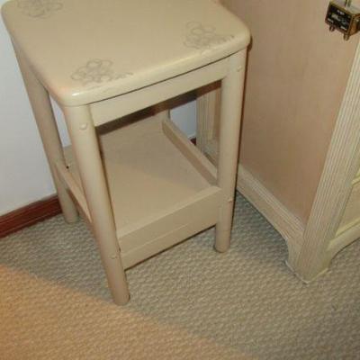 Hall small stand