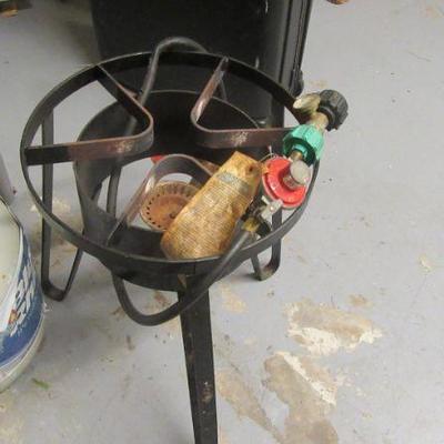 Hall gas tanks fryer stand