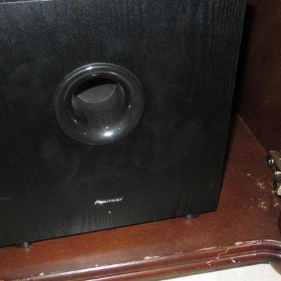 Hall pioneer speaker