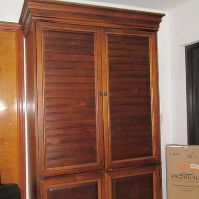 Hall storage cabinet