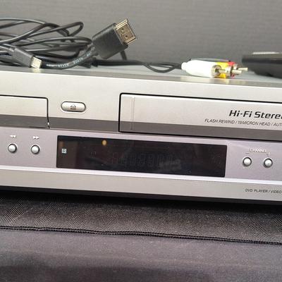 VHS & DVD Player 