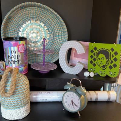 Stuff For A Tween Girl’s bedroom