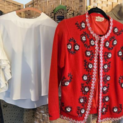 Vintage & Designer Women’s Clothes 