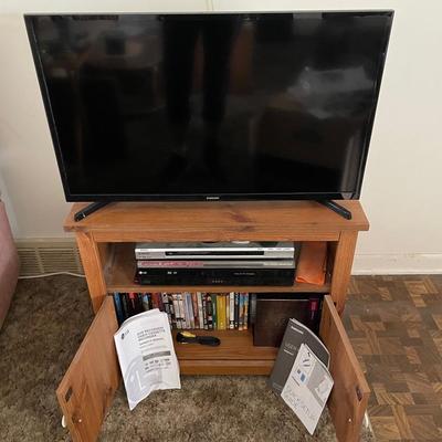 Samsung 32” Smart LED Flat Sceen With DVD Players Tested
