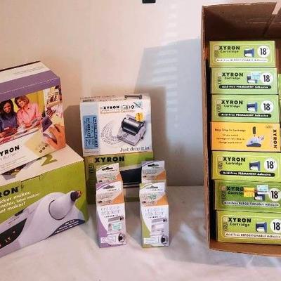 XYRON Sticker Maker And Cartridges 