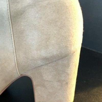 Michael Kors beige suede boots