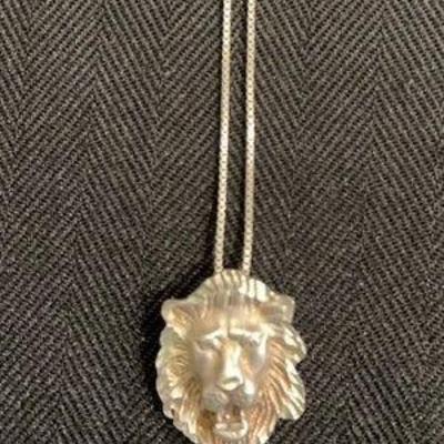 Sterling silver lionhead pendant