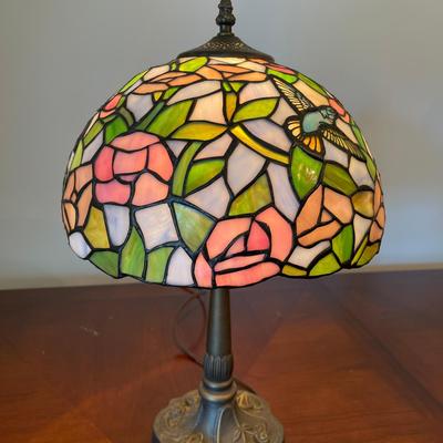 Lot 028-LR: Tiffany Style Table Lamp