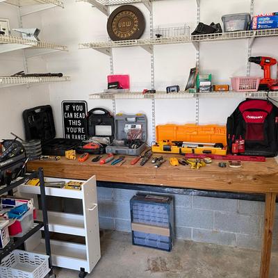 Lot 073-GAR: Workbench Mystery Lot