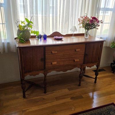 1900s credenza sideboard buffet