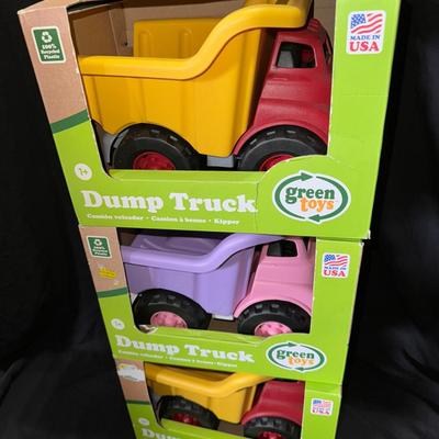 3 Dump Trucks 
