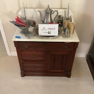 Marble Top Cabinet 29 X 17 X 28 Does Not Include Items On Top