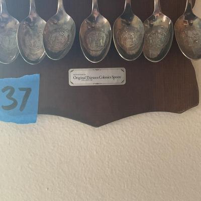 13 Colonies Collectors Spoons W/display Rack