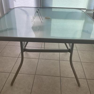 Outdoor Table 42 X 42 X 28