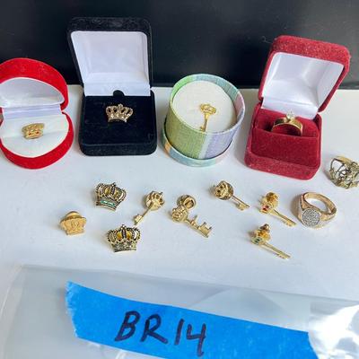 14k And 10k Gold Rings And Crown Pin Collection