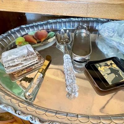 Classy serving pieces