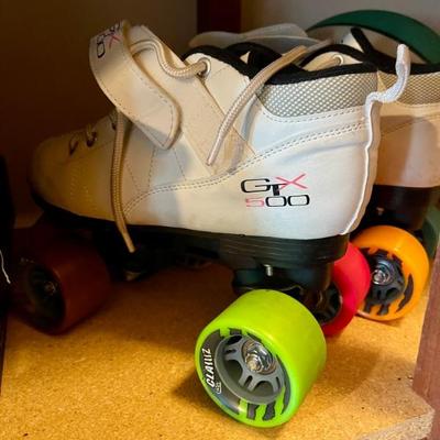 Old school skates 