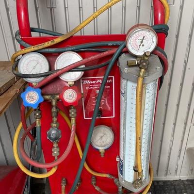 Blue Point Air Conditioning Charging Station