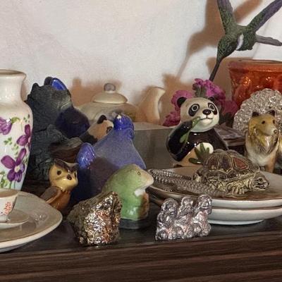 Miniature Collectible Figures & Animals Lot 7