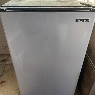 Magic Chef Mini Fridge