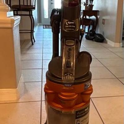 Dyson Vacuum 