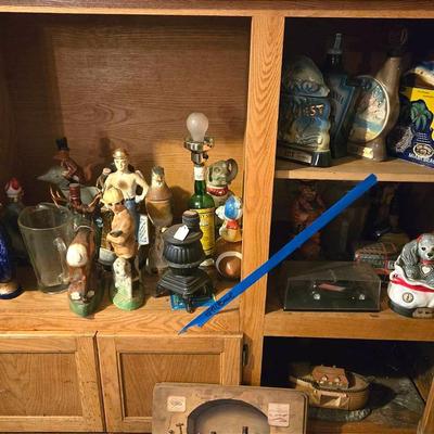 Animals And Places Decanter Lot 