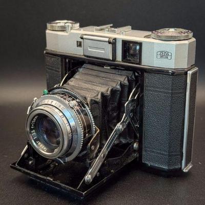 Vintage Zeiss Ikon Super Ikonta folding camera