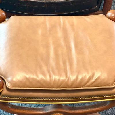Empire Style Ball Finials Bench
