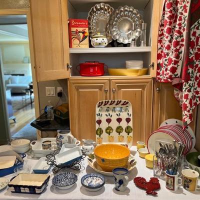CRATE AND BARREL
SUR LA TABKE