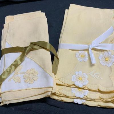 Set 9 Vintage Table Linens Yellow & White
