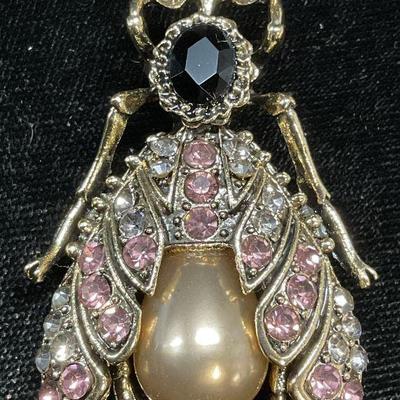 Gold Tone Crystal Faux Pearl Fly Brooch
