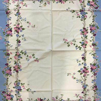Vintage Floral Detailed Tablecloth Table Linens

