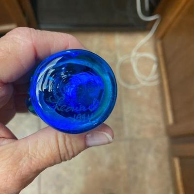 Blue Bird Of Happiness Signed Leo Ward 1999 Glass Figurine