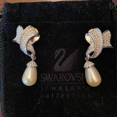 Vintage 80s Swarovski Crystal Clip-on Earrings