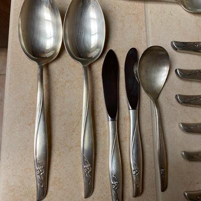 Gorham Sea Rose Sterling Silver 34 Pieces Flatware Set