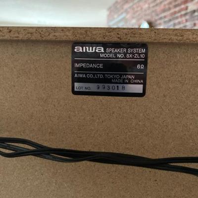 Vintage 1999 AIWA Stereo Turntable Speakers System